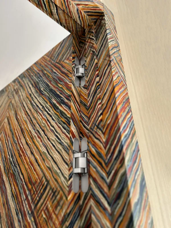 Seoul wood veneer series door in real wood veneer with a UV paint finish